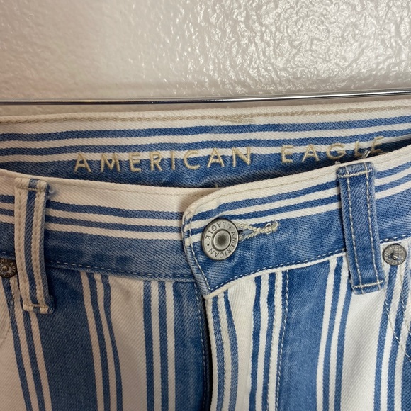 American eagle white and blue pinstripe mom jeans - Picture 5 of 13